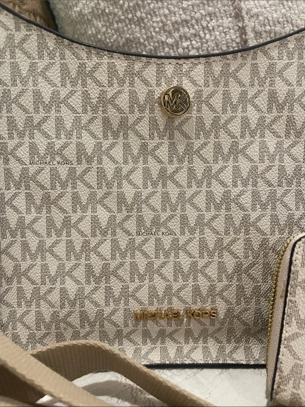 MICHAEL Michael Kors Beige Logo Hobo Shoulder Bag with Matching Wallet